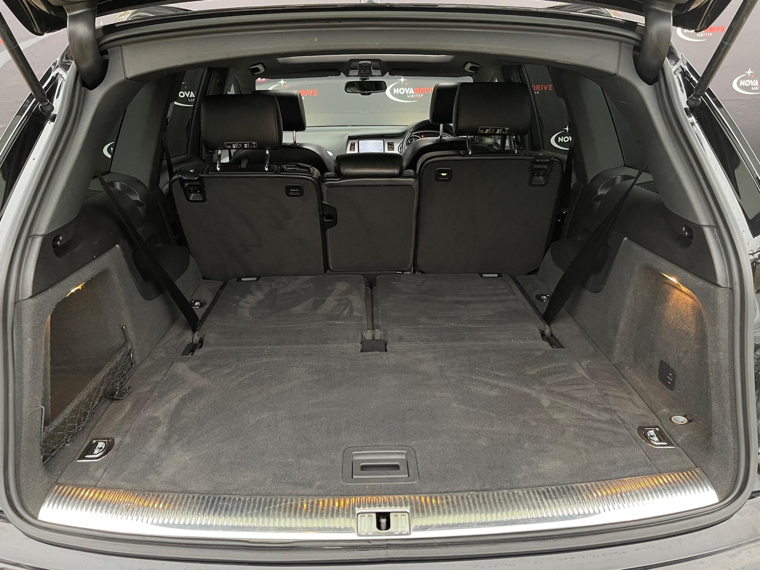 Used Audi Q7 2012 for sale - 76511771: Photo 29