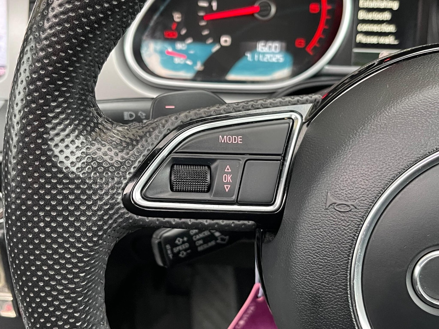 Used Audi Q7 2012 for sale - 76511771: Photo 33