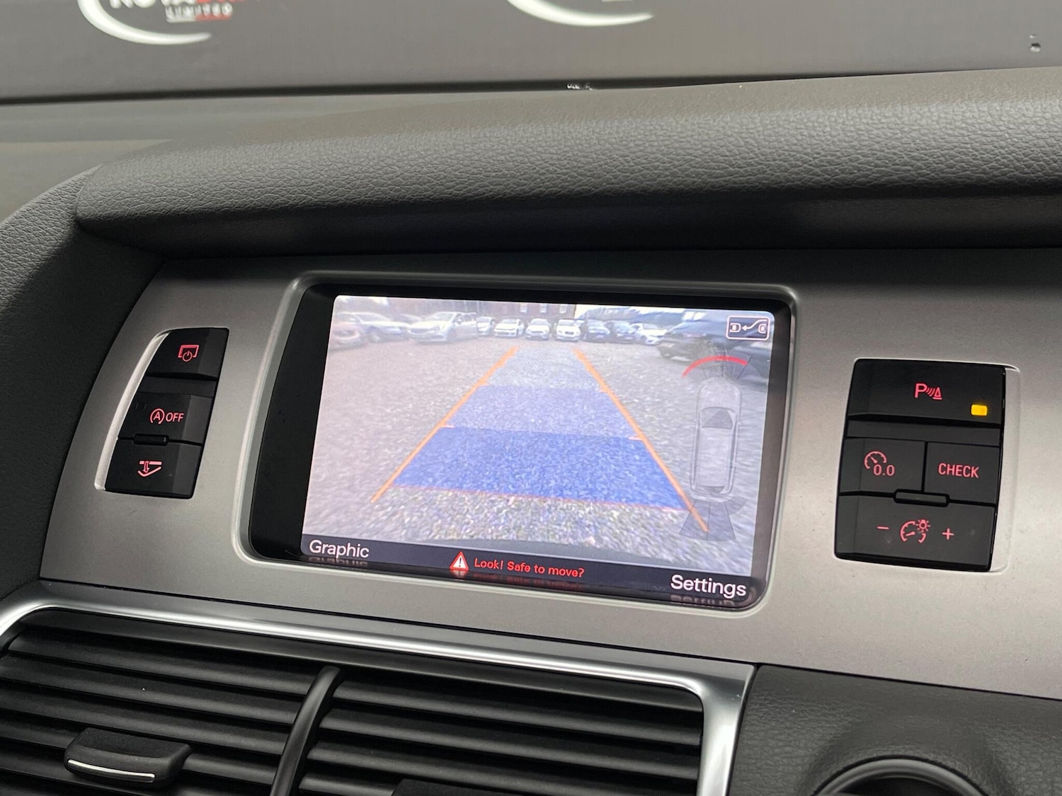 Used Audi Q7 2012 for sale - 76511771: Photo 38