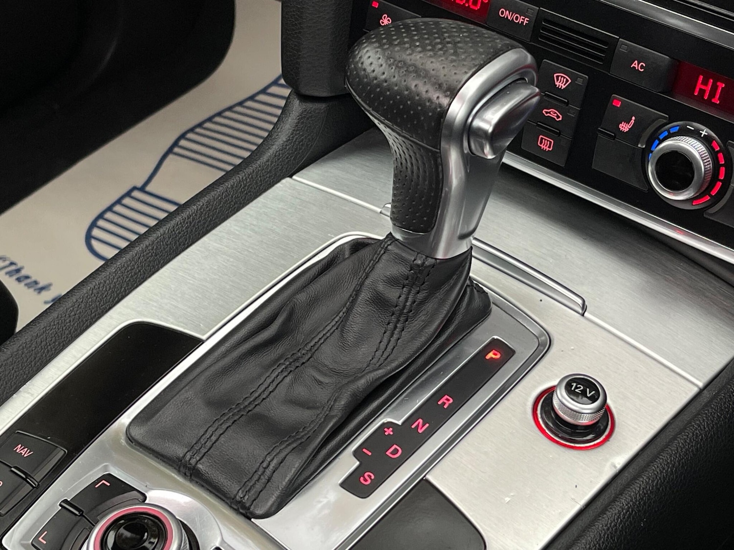 Used Audi Q7 2012 for sale - 76511771: Photo 40