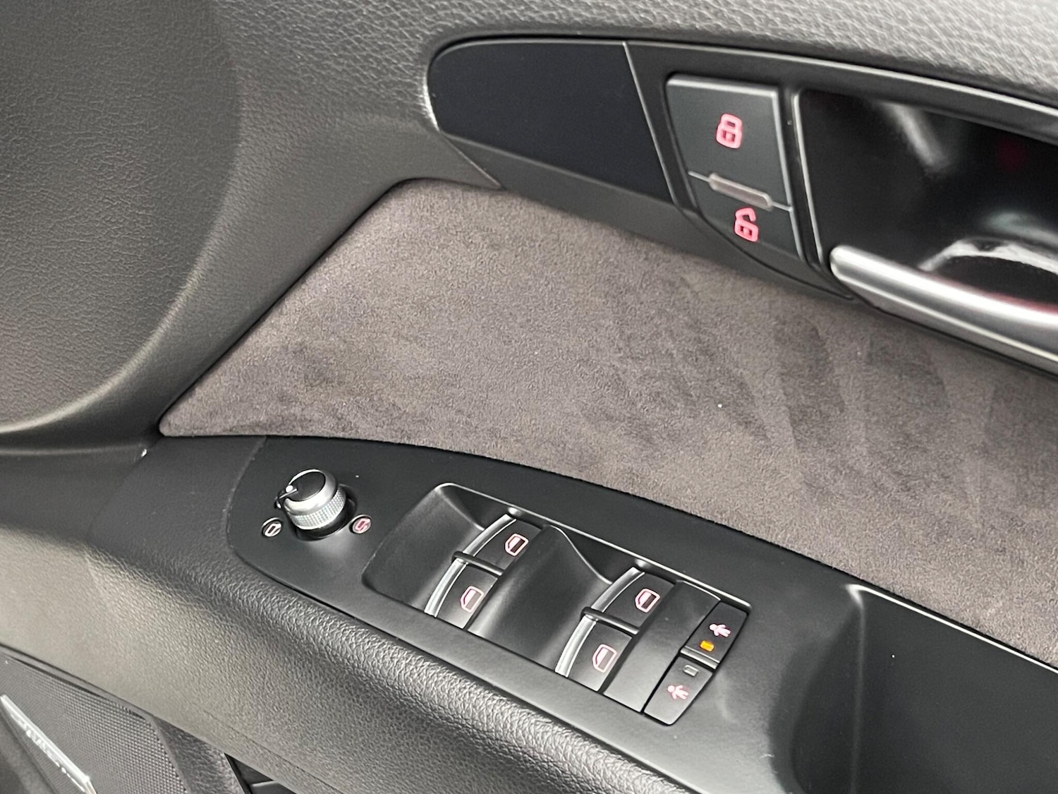 Used Audi Q7 2012 for sale - 76511771: Photo 44