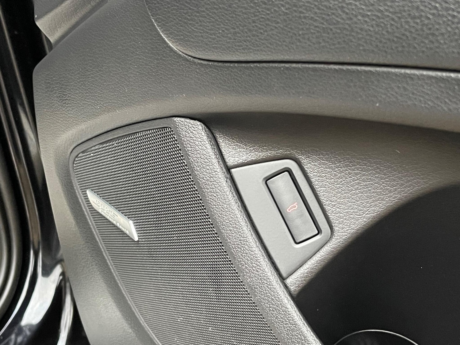 Used Audi Q7 2012 for sale - 76511771: Photo 45