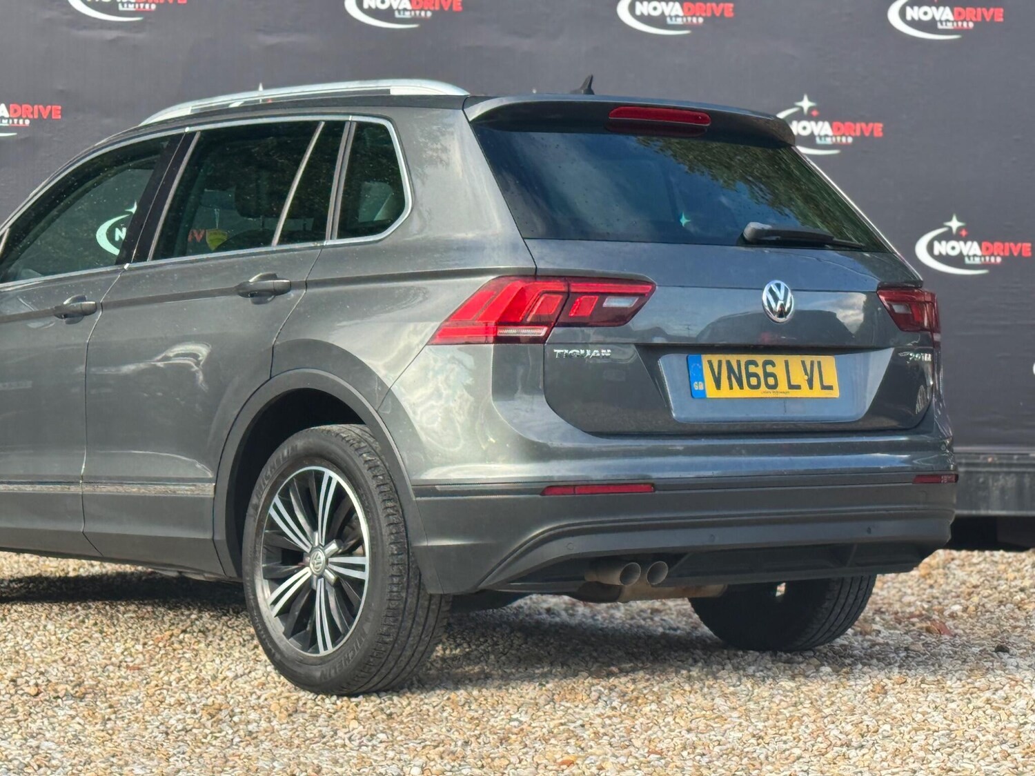 Used Volkswagen Tiguan 2016 for sale - 77457470: Photo 18