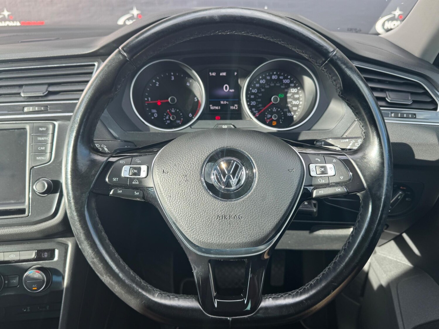 Used Volkswagen Tiguan 2016 for sale - 77457470: Photo 25