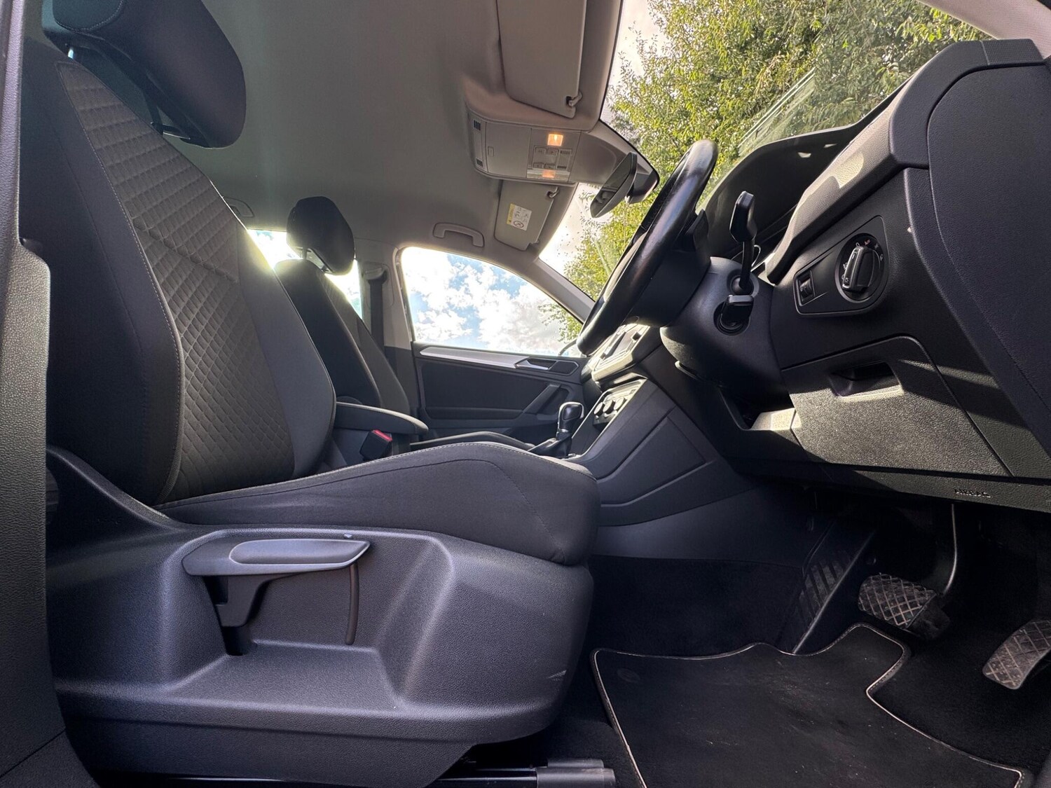 Used Volkswagen Tiguan 2016 for sale - 77457470: Photo 37