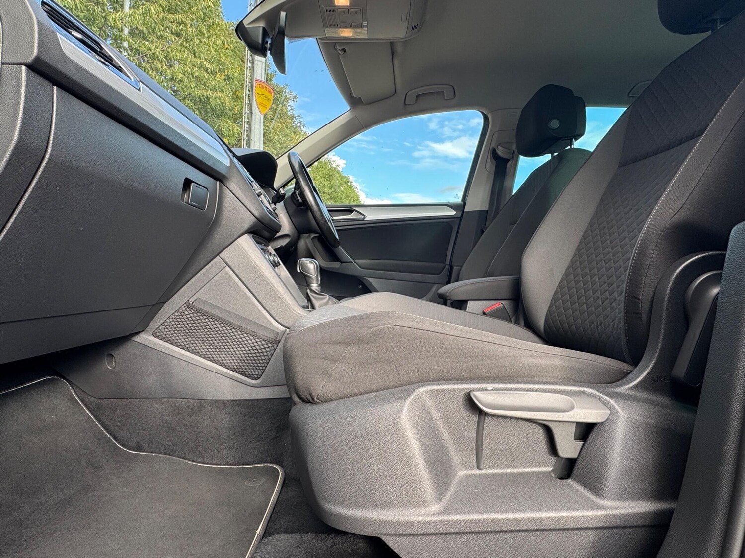 Used Volkswagen Tiguan 2016 for sale - 77457470: Photo 40