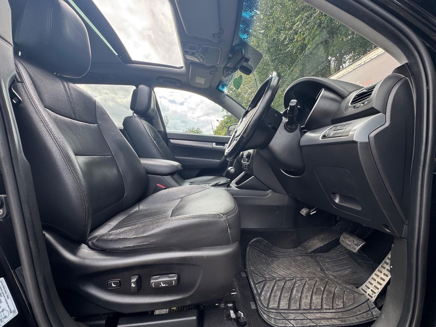 Used Kia Sorento 2013 for sale - 76175309: Photo 42