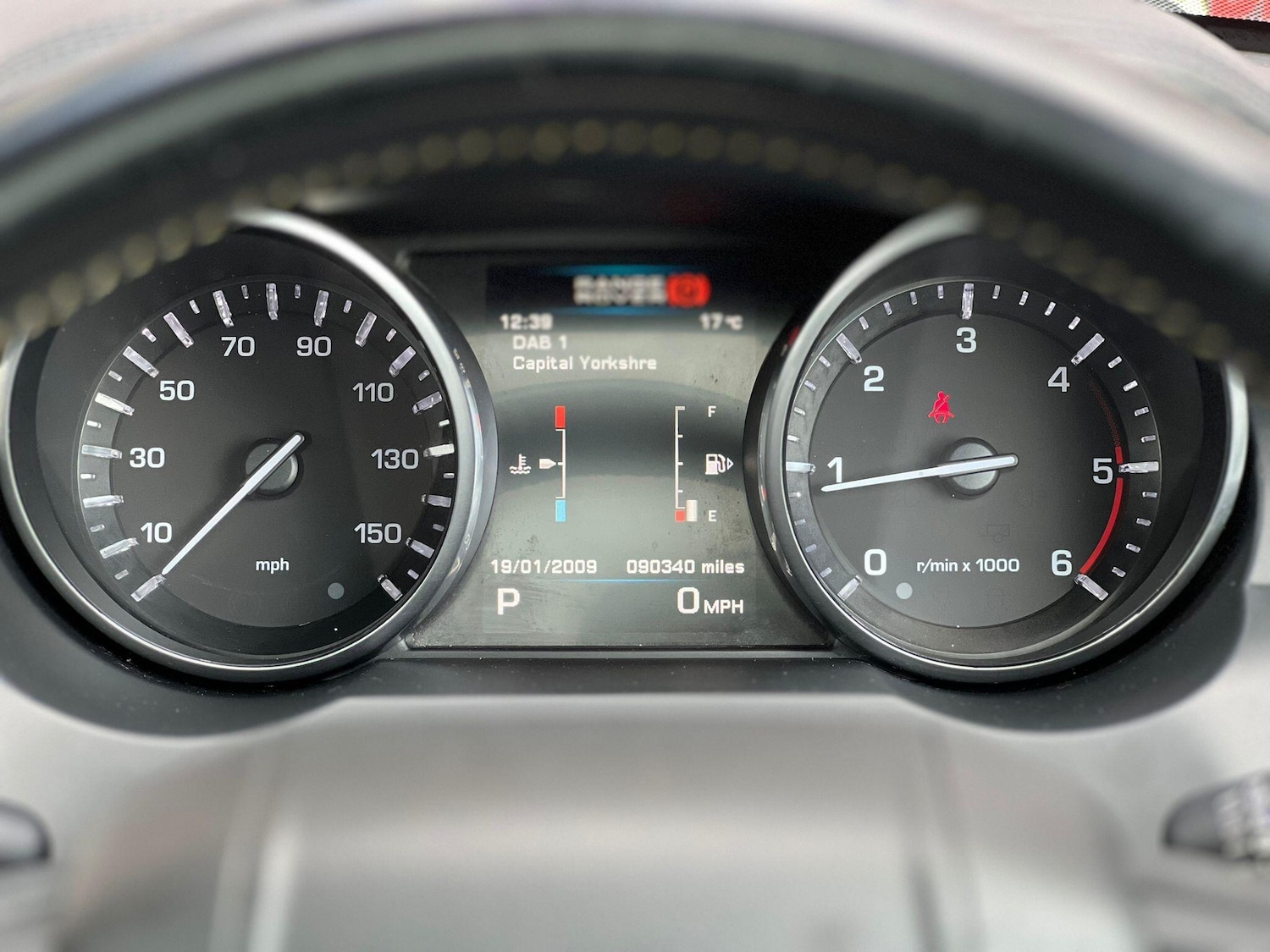 Used Land Rover Range Rover Evoque 2013 for sale - 76201303: Photo 31