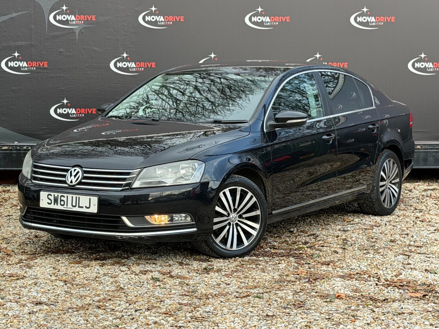 Used Volkswagen Passat 2011 for sale - 76715048: Photo 1