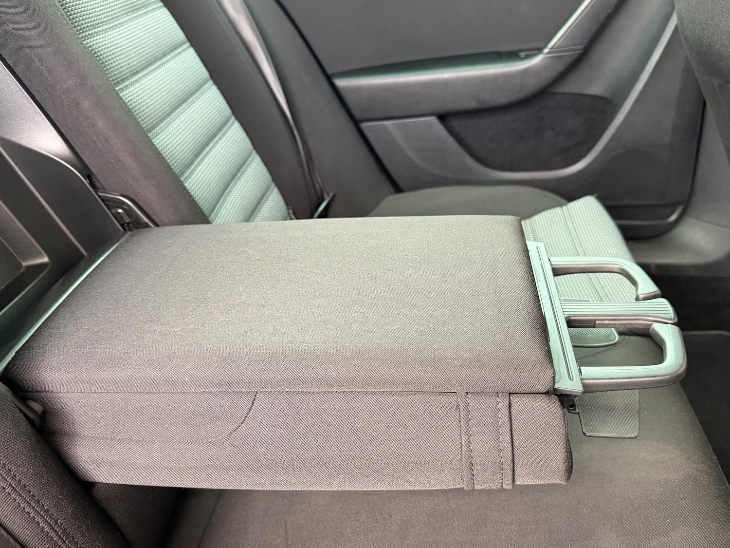 Used Volkswagen Passat 2011 for sale - 76715048: Photo 43