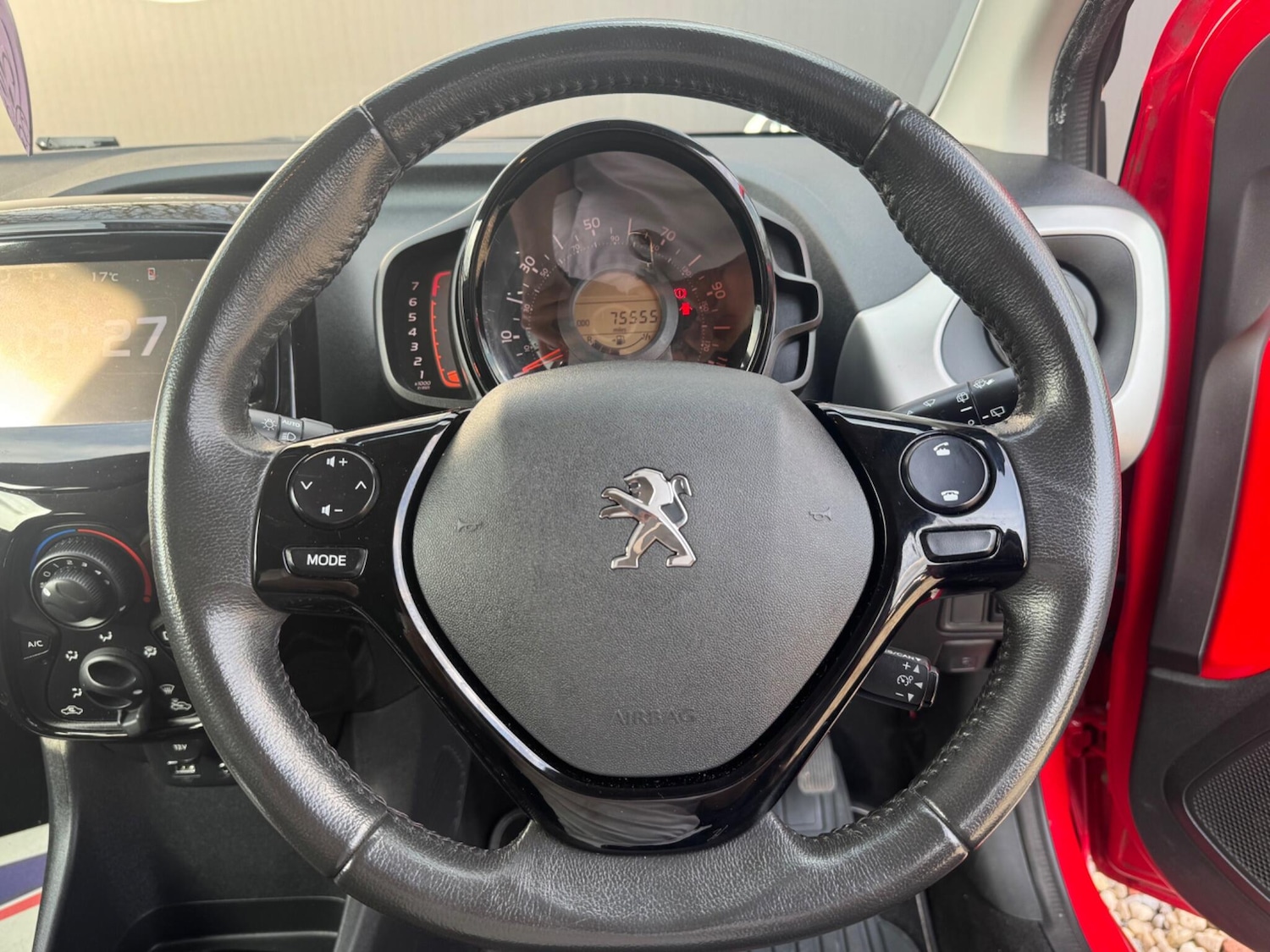 Used Peugeot 108 2014 for sale - 78220674: Photo 20