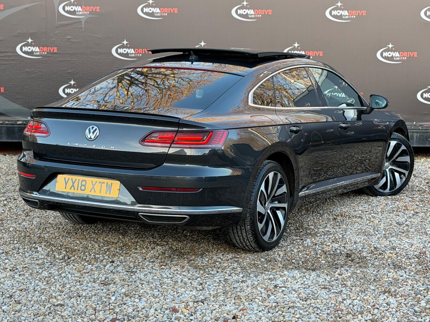 Used Volkswagen Arteon 2018 for sale - 77457453: Photo 11