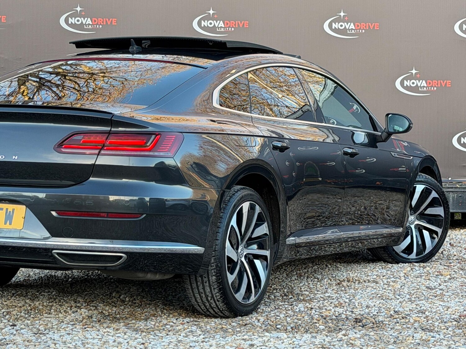 Used Volkswagen Arteon 2018 for sale - 77457453: Photo 14