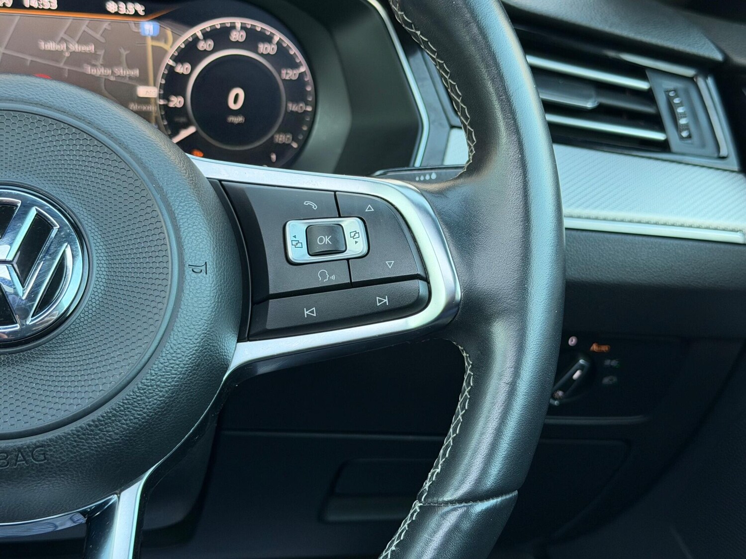 Used Volkswagen Arteon 2018 for sale - 77457453: Photo 32