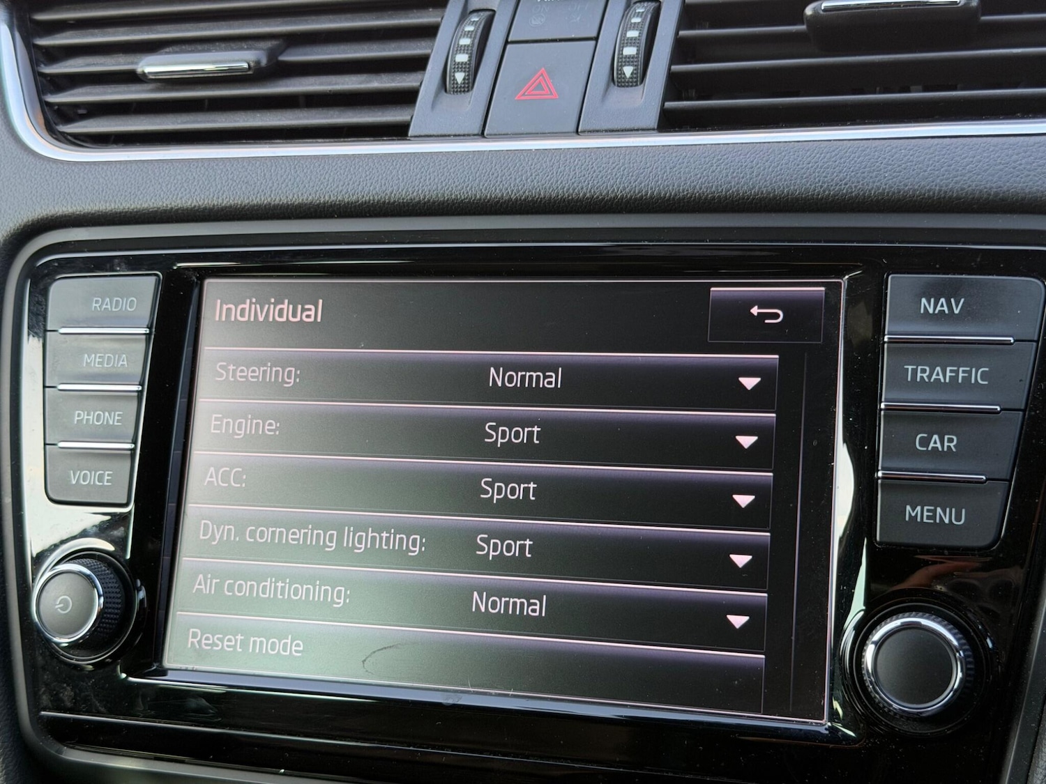 Used Skoda Octavia 2013 for sale - 78220662: Photo 50