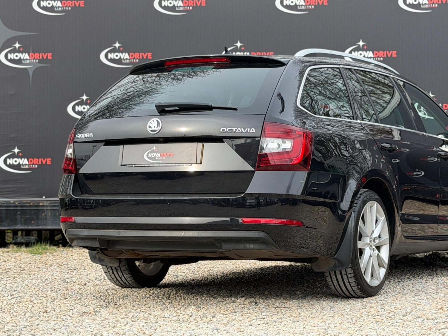 Used Skoda Octavia 2017 for sale - 78220663: Photo 11