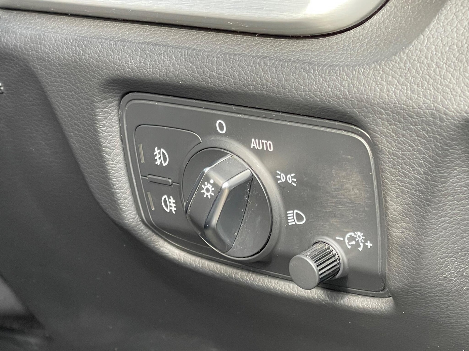 Used Audi A3 2015 for sale - 76381050: Photo 35