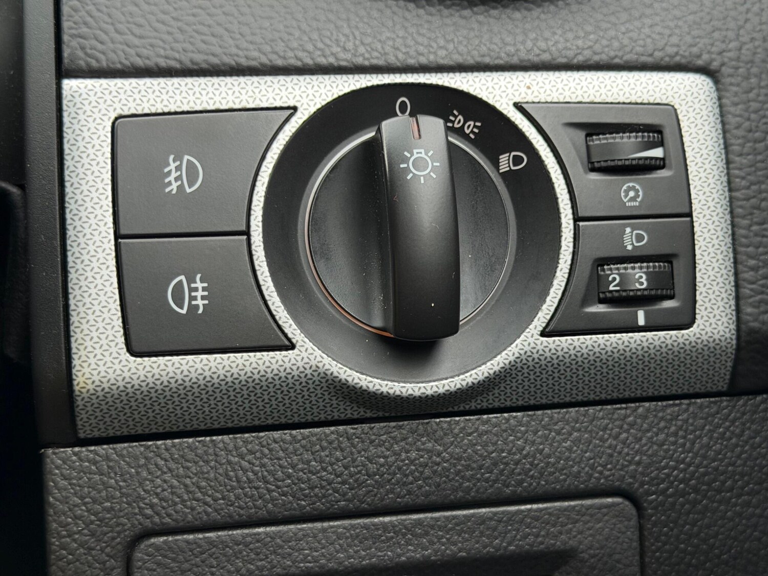 Used Vauxhall Antara 2013 for sale - 78220668: Photo 27