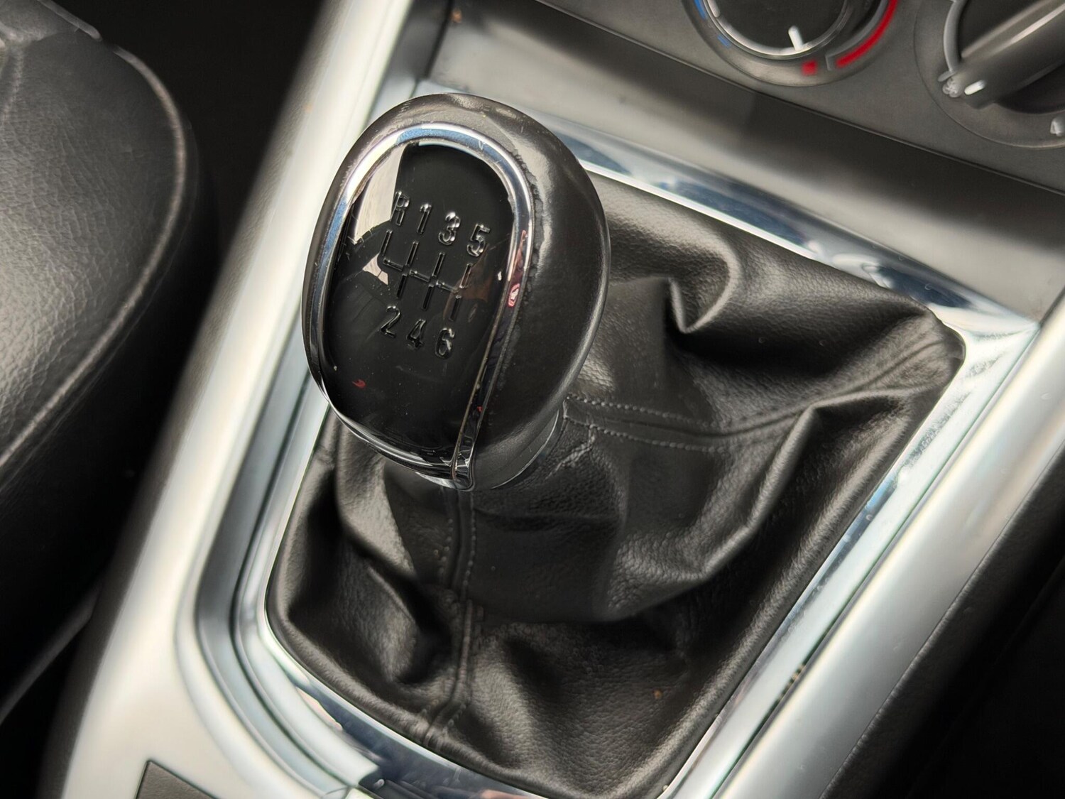 Used Vauxhall Antara 2013 for sale - 78220668: Photo 34