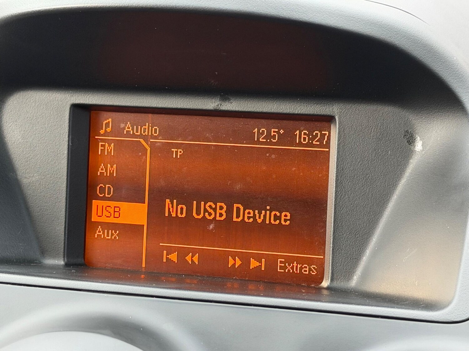 Used Vauxhall Antara 2013 for sale - 78220668: Photo 38