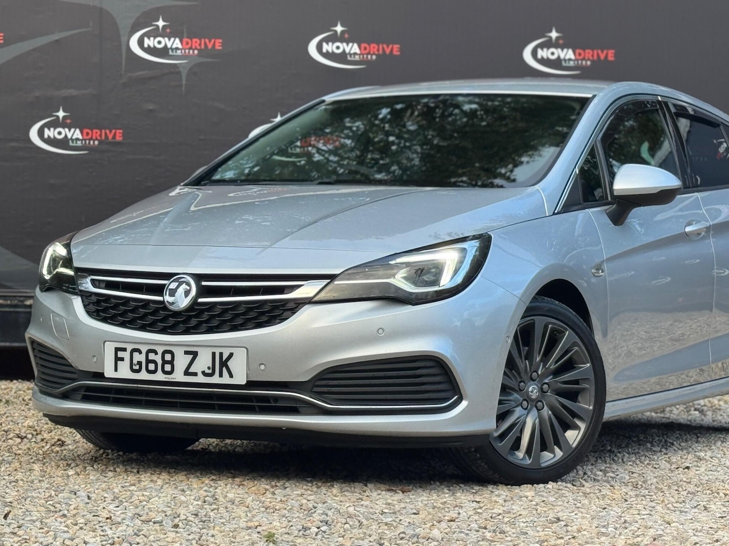 Used Vauxhall Astra 2018 for sale - 76398595: Photo 3