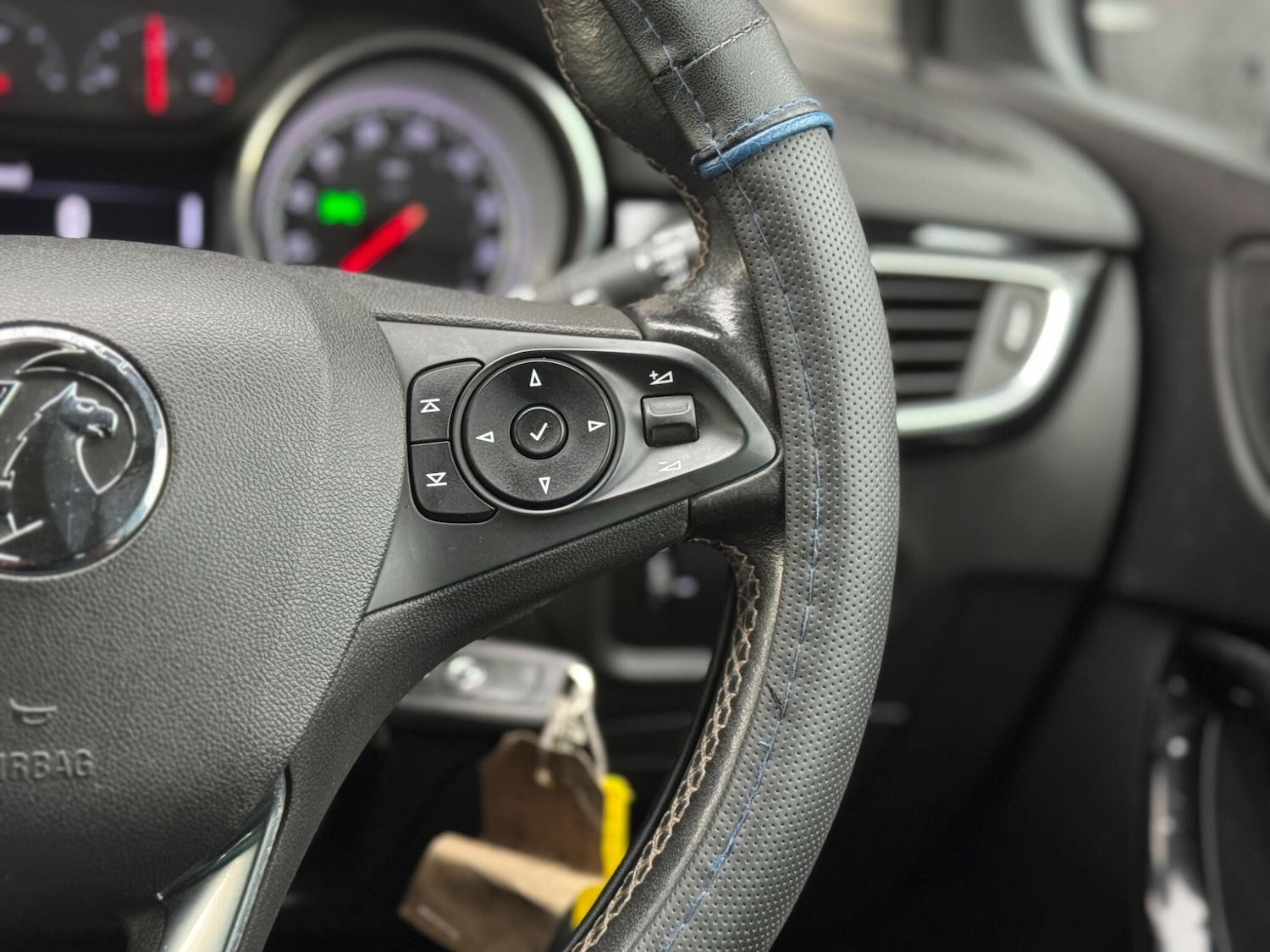 Used Vauxhall Astra 2018 for sale - 76398595: Photo 30