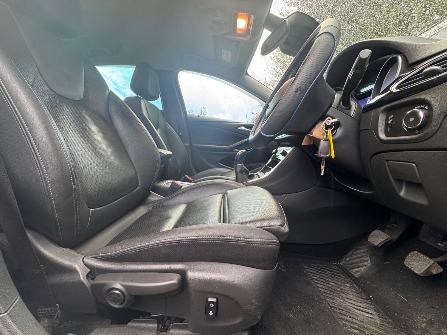 Used Vauxhall Astra 2018 for sale - 76398595: Photo 48