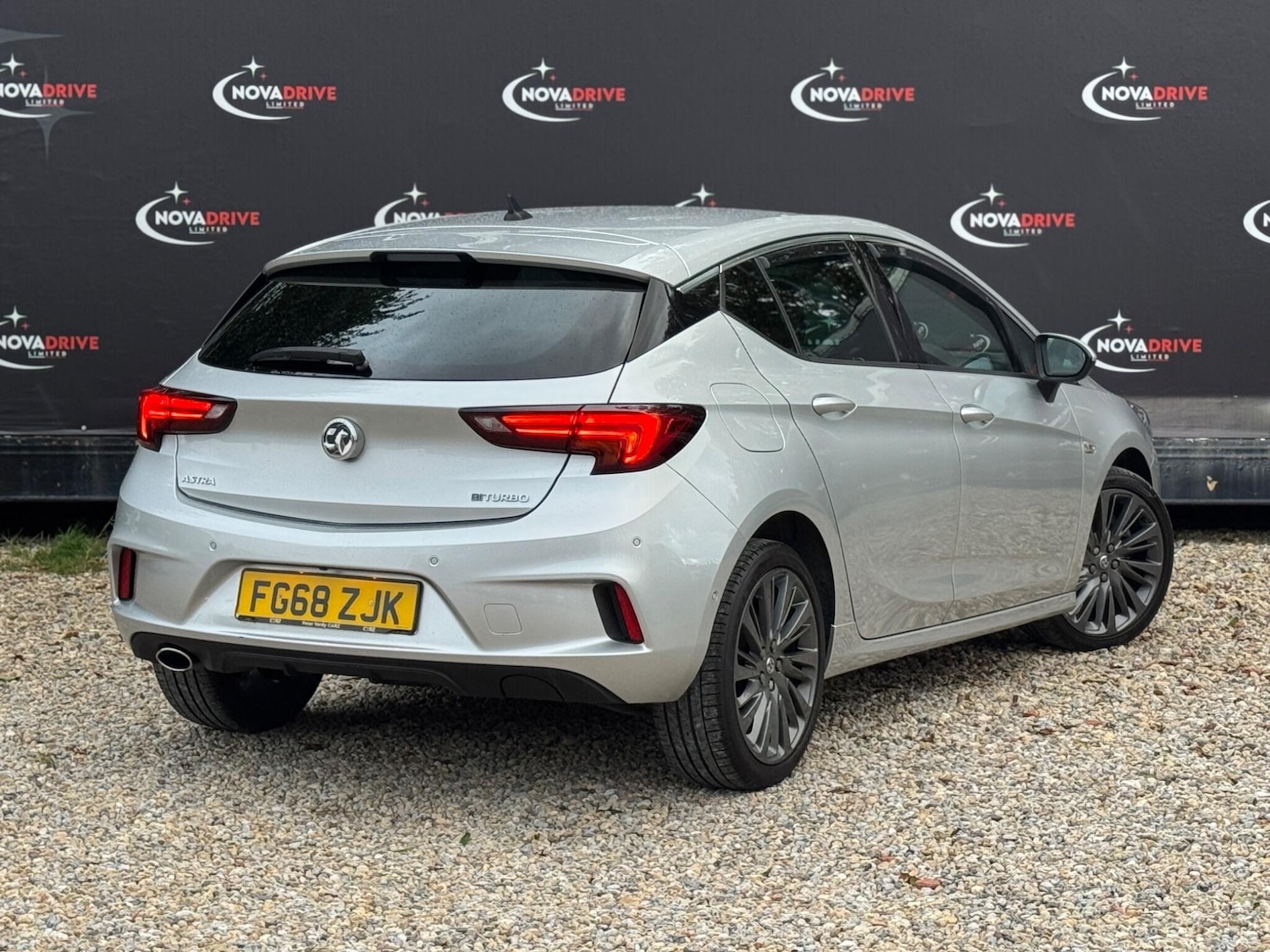 Used Vauxhall Astra 2018 for sale - 76398595: Photo 9