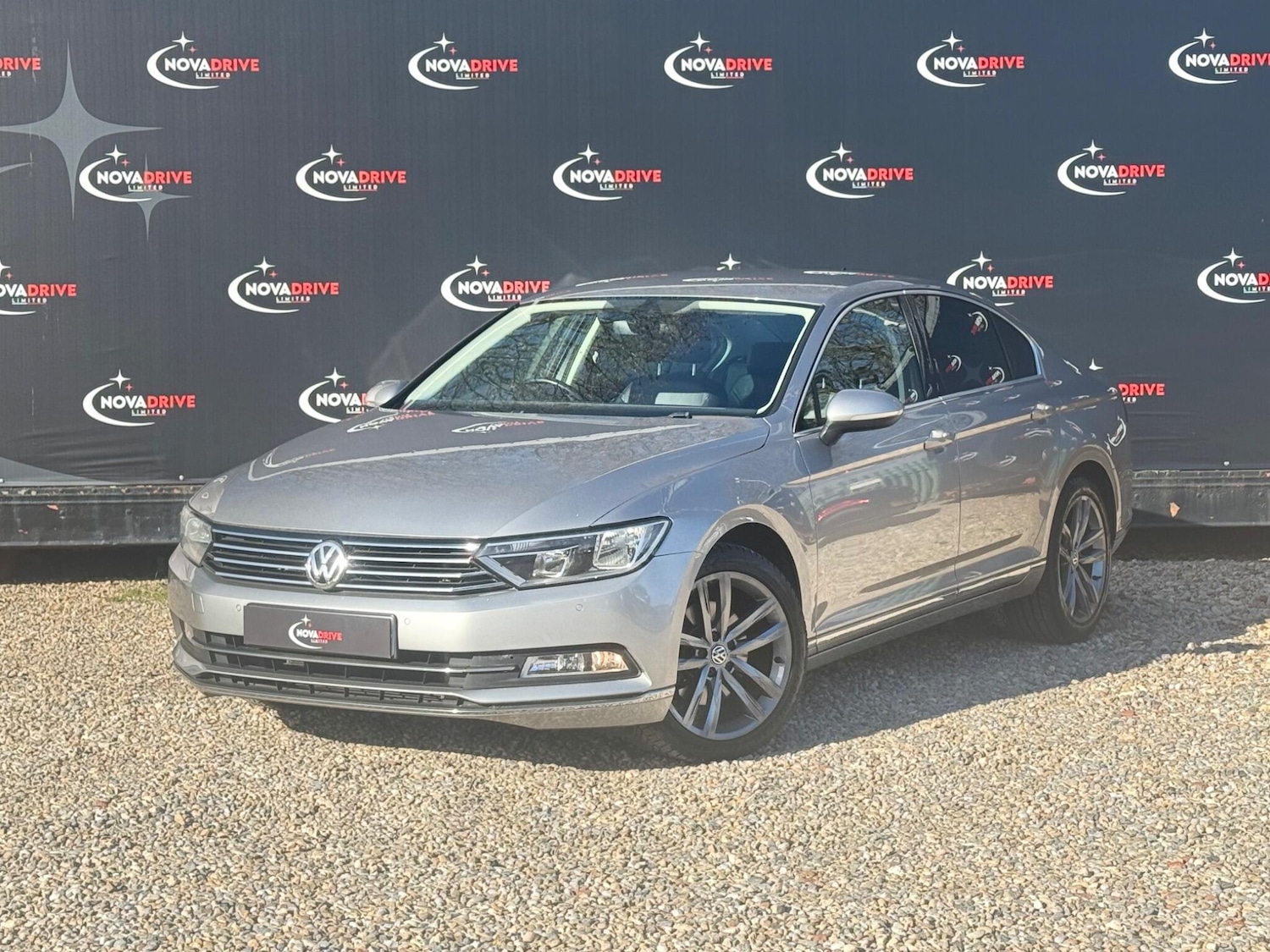 Used Volkswagen Passat 2015 for sale - 78220676: Photo 2