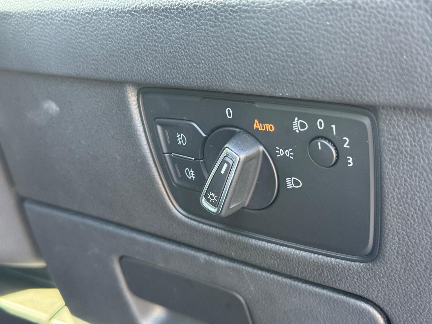 Used Volkswagen Passat 2015 for sale - 78220676: Photo 42