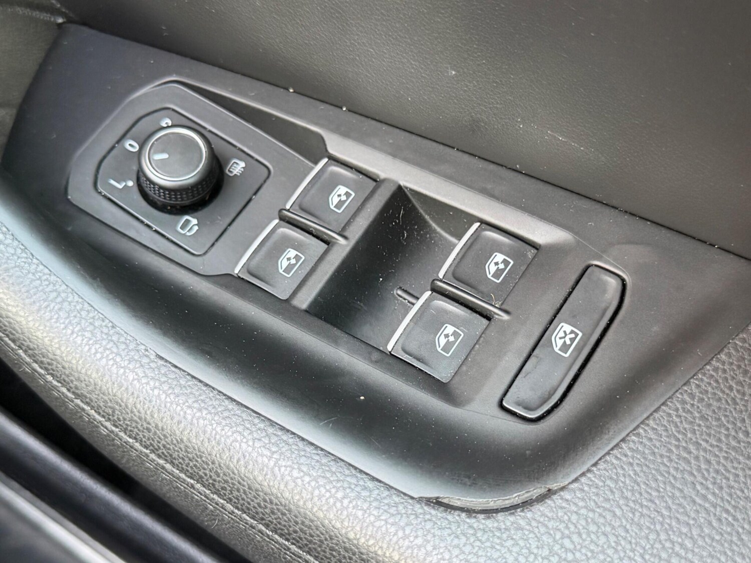 Used Volkswagen Passat 2018 for sale - 78220667: Photo 31