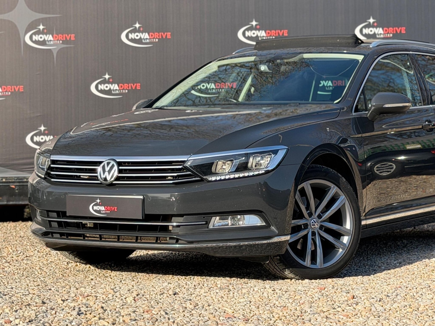 Used Volkswagen Passat 2018 for sale - 78220667: Photo 4