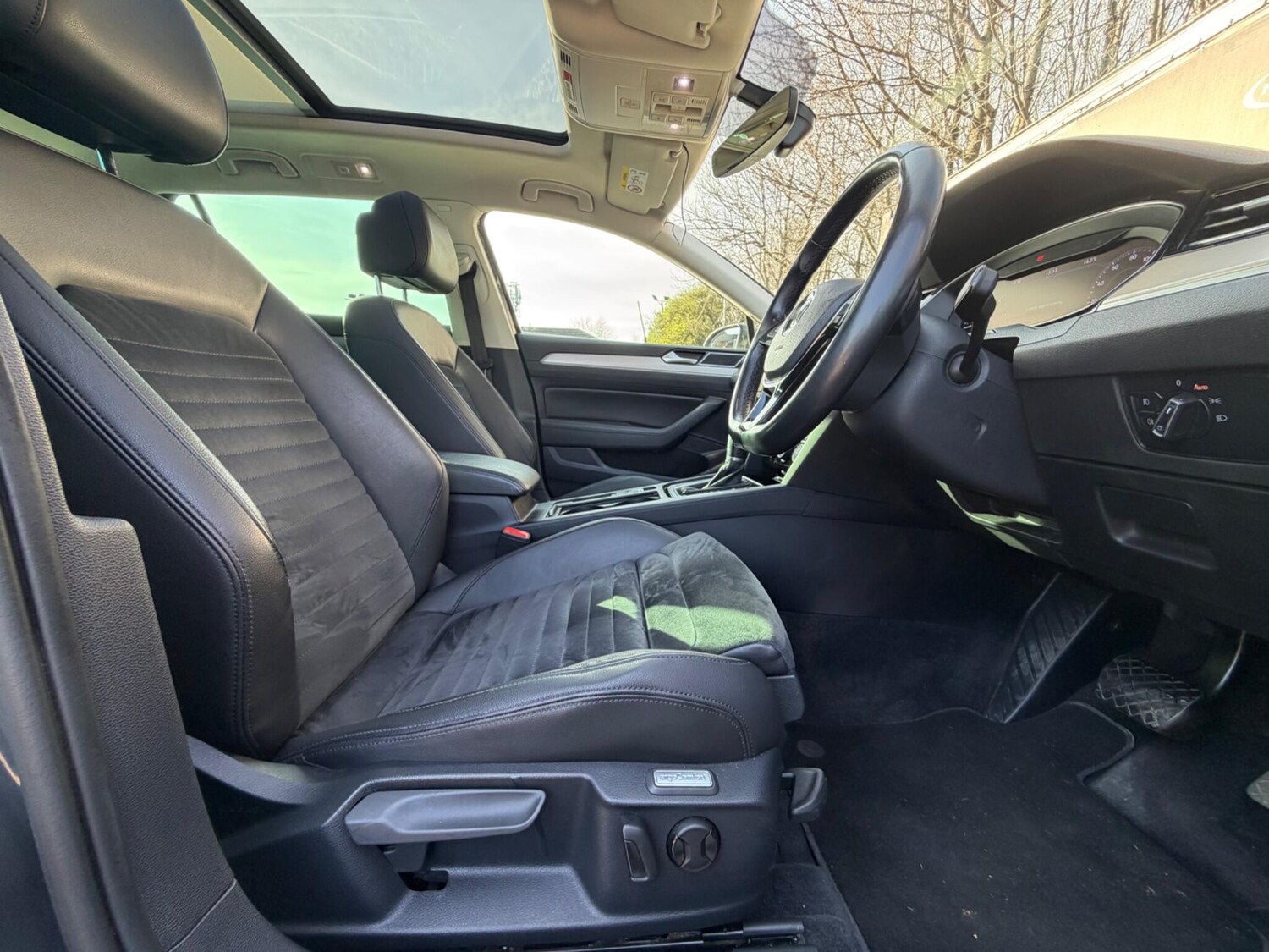 Used Volkswagen Passat 2018 for sale - 78220667: Photo 56