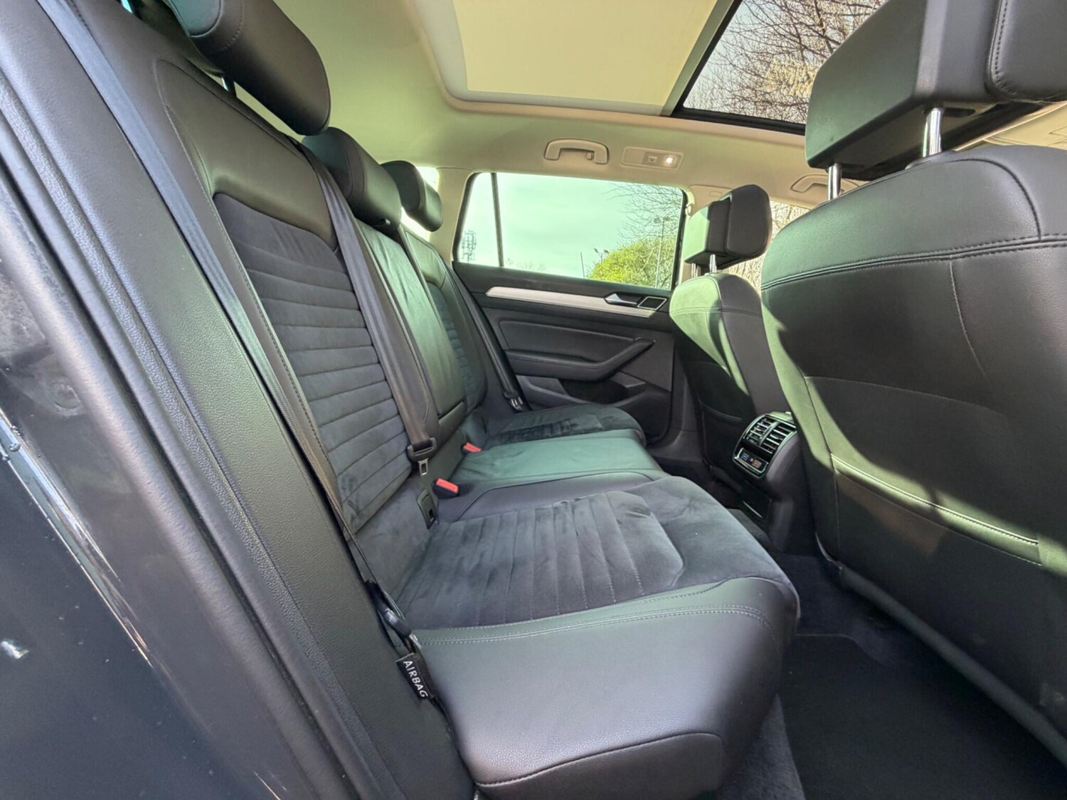 Used Volkswagen Passat 2018 for sale - 78220667: Photo 62