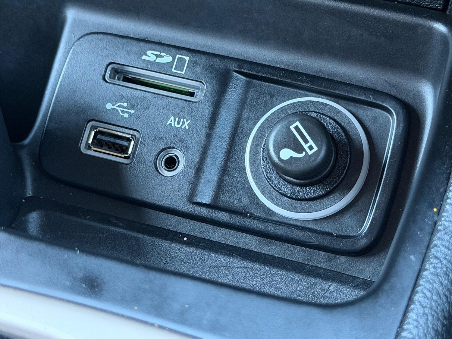 Used Jeep Cherokee 2016 for sale - 77457447: Photo 40