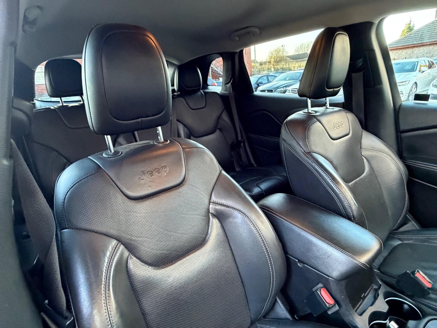 Used Jeep Cherokee 2016 for sale - 77457447: Photo 51