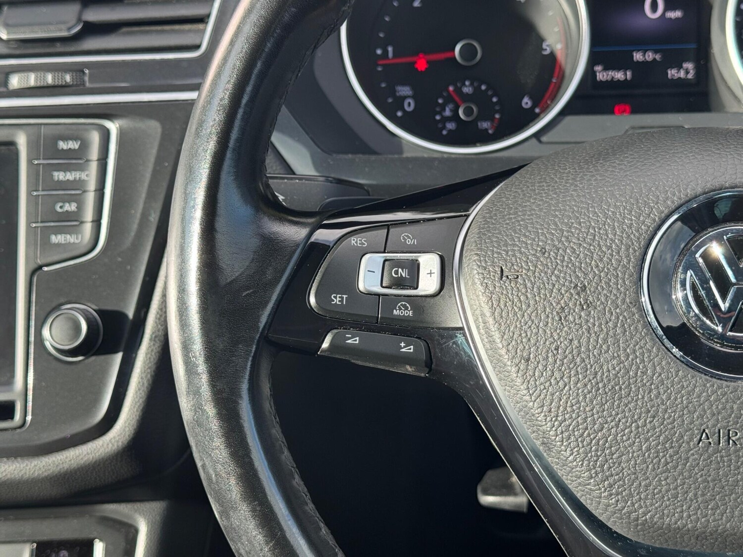 Used Volkswagen Tiguan 2016 for sale - 78220657: Photo 26