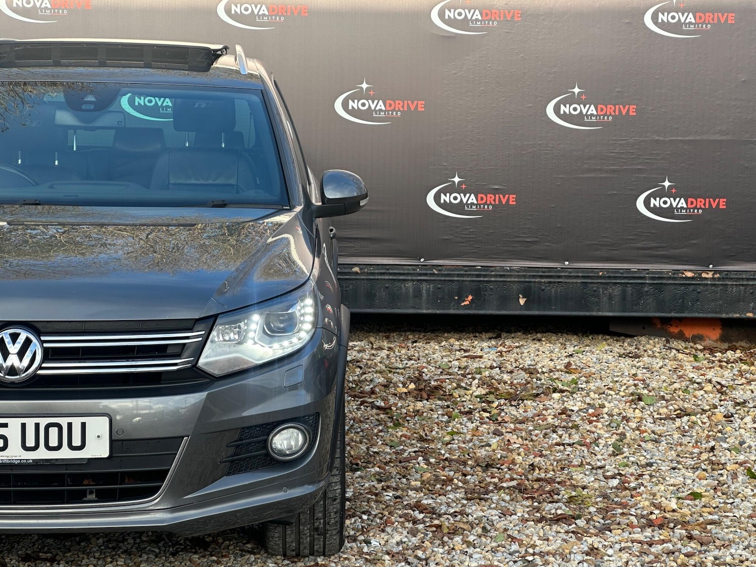 Used Volkswagen Tiguan 2015 for sale - 76701820: Photo 11