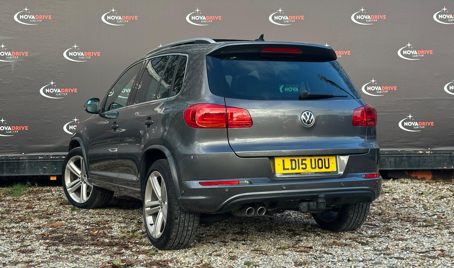 Used Volkswagen Tiguan 2015 for sale - 76701820: Photo 14