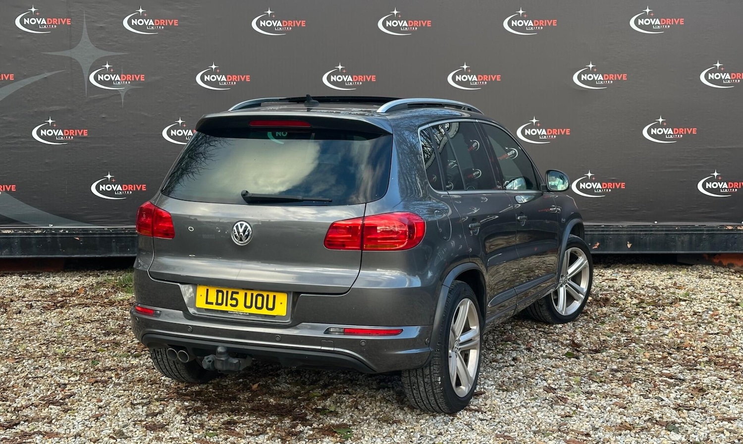Used Volkswagen Tiguan 2015 for sale - 76701820: Photo 15