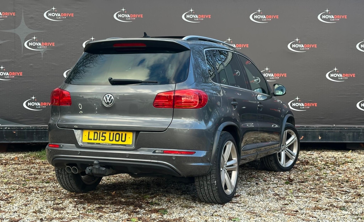 Used Volkswagen Tiguan 2015 for sale - 76701820: Photo 16
