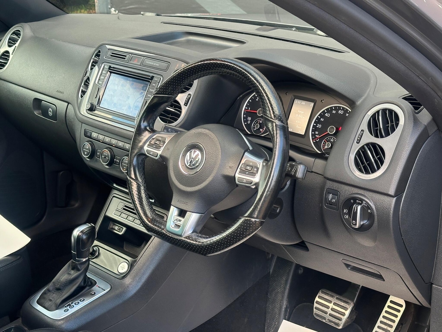 Used Volkswagen Tiguan 2015 for sale - 76701820: Photo 17