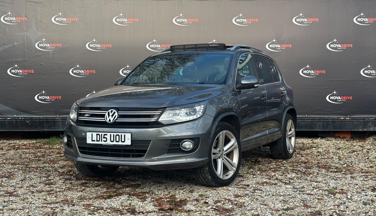 Used Volkswagen Tiguan 2015 for sale - 76701820: Photo 2