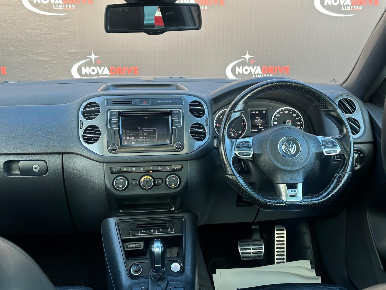 Used Volkswagen Tiguan 2015 for sale - 76701820: Photo 37