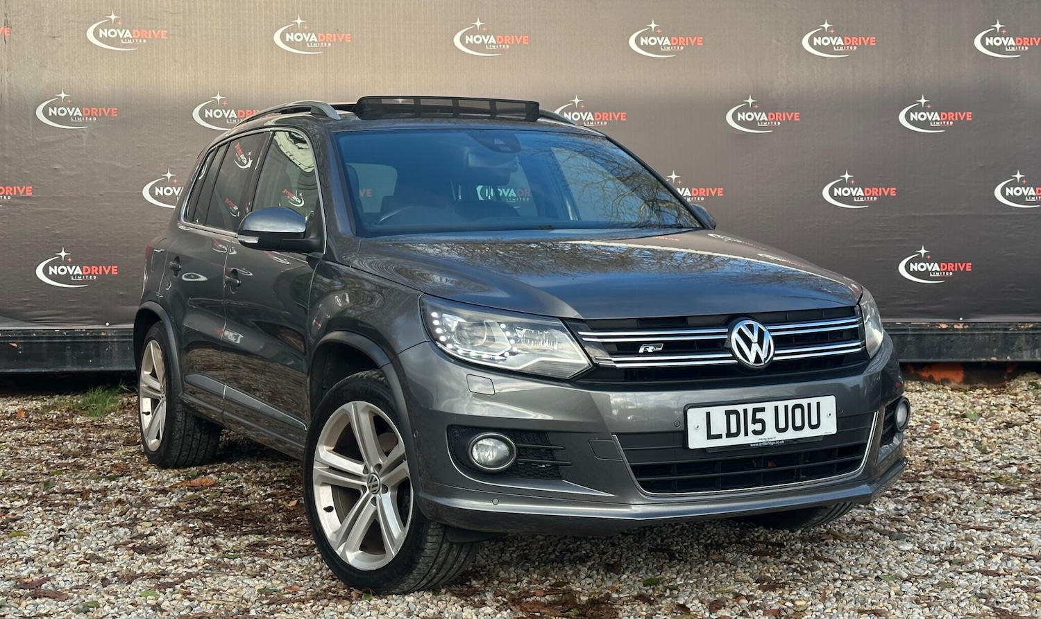 Used Volkswagen Tiguan 2015 for sale - 76701820: Photo 6