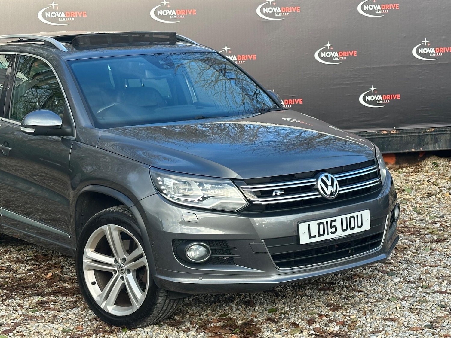 Used Volkswagen Tiguan 2015 for sale - 76701820: Photo 7