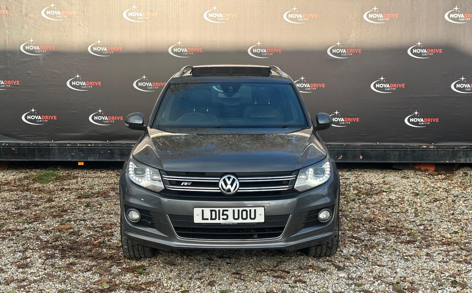 Used Volkswagen Tiguan 2015 for sale - 76701820: Photo 9