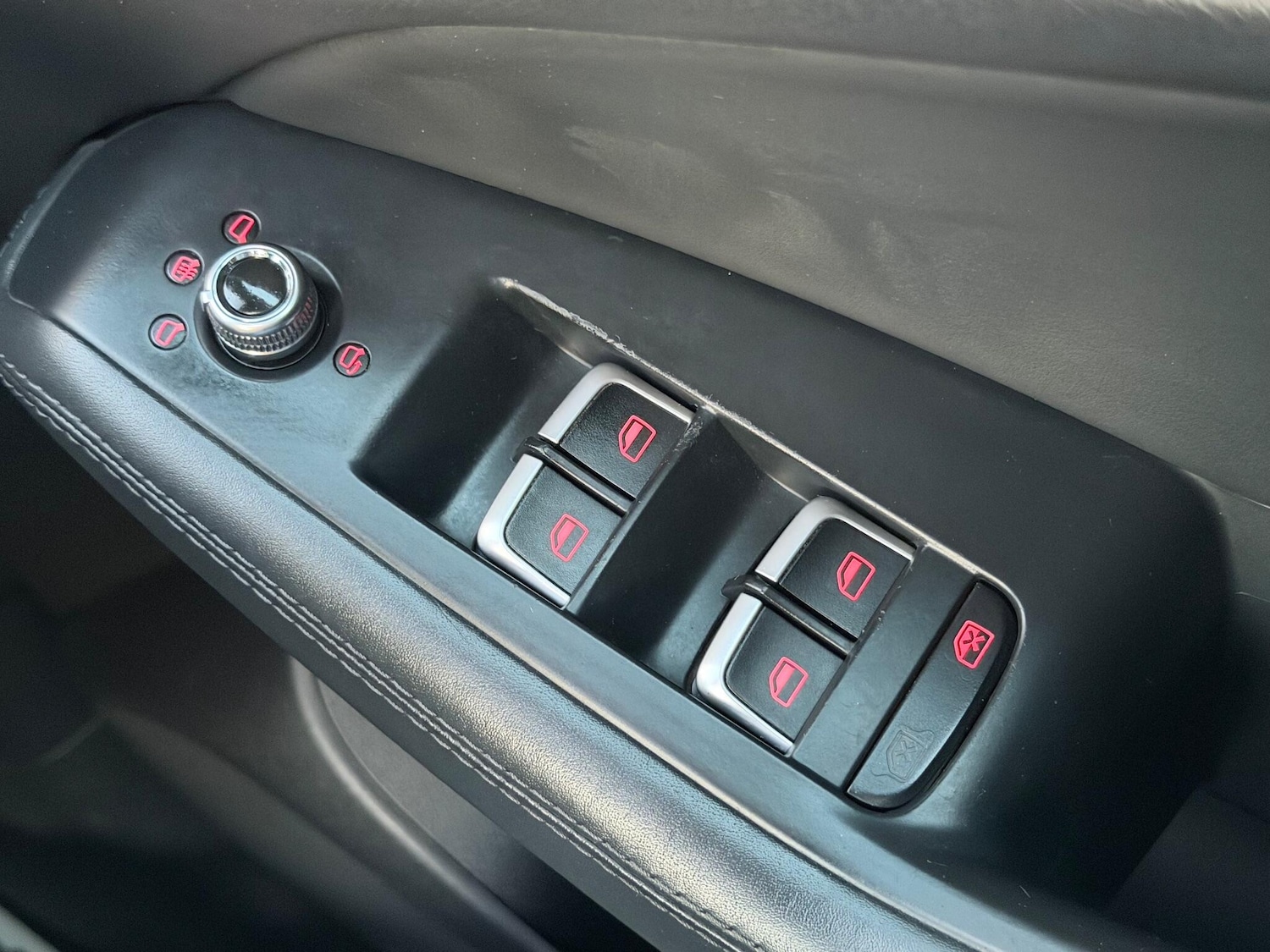 Used Audi Q5 2013 for sale - 76607148: Photo 30