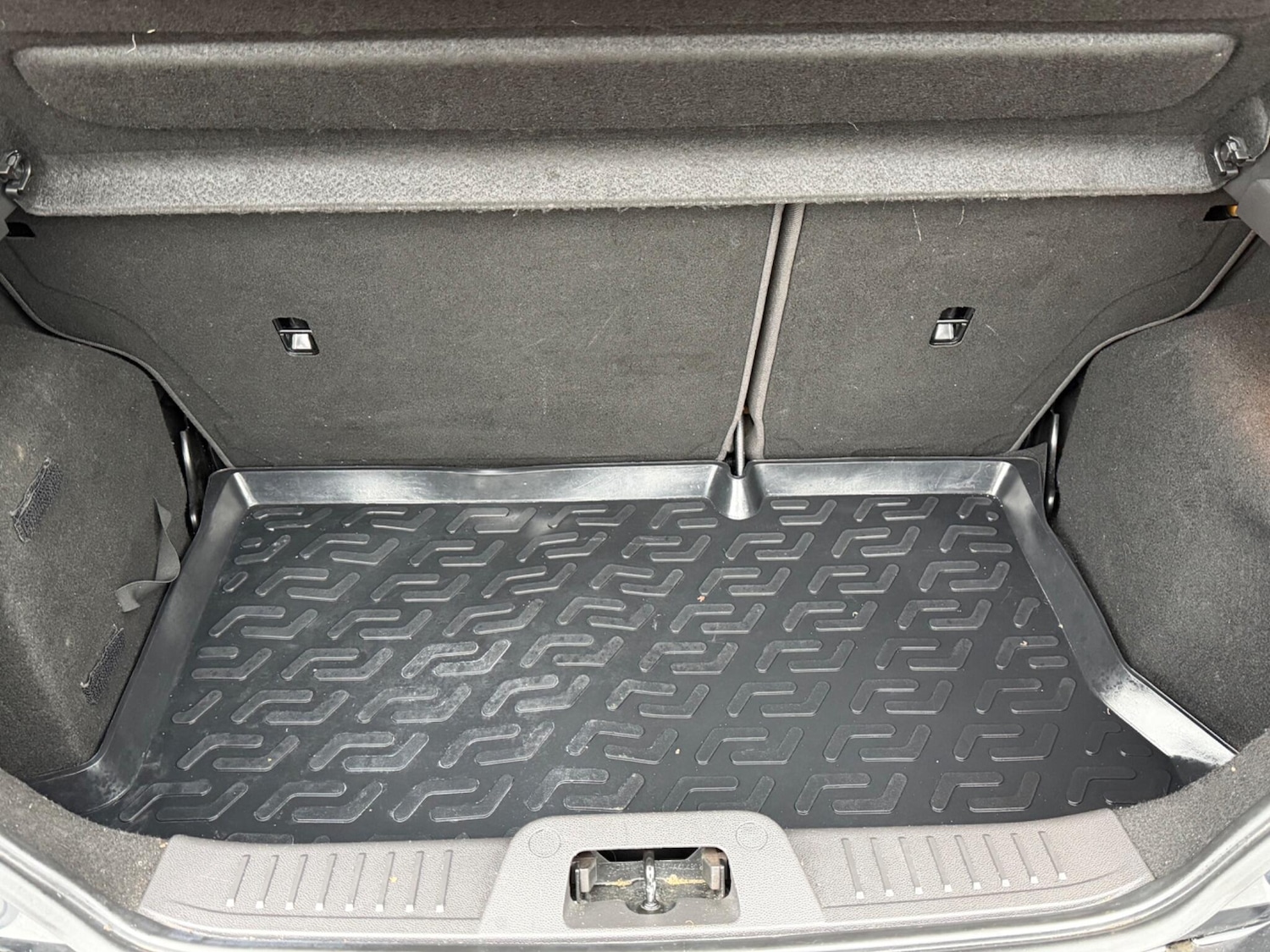 Used Ford Fiesta 2014 for sale - 77457454: Photo 25