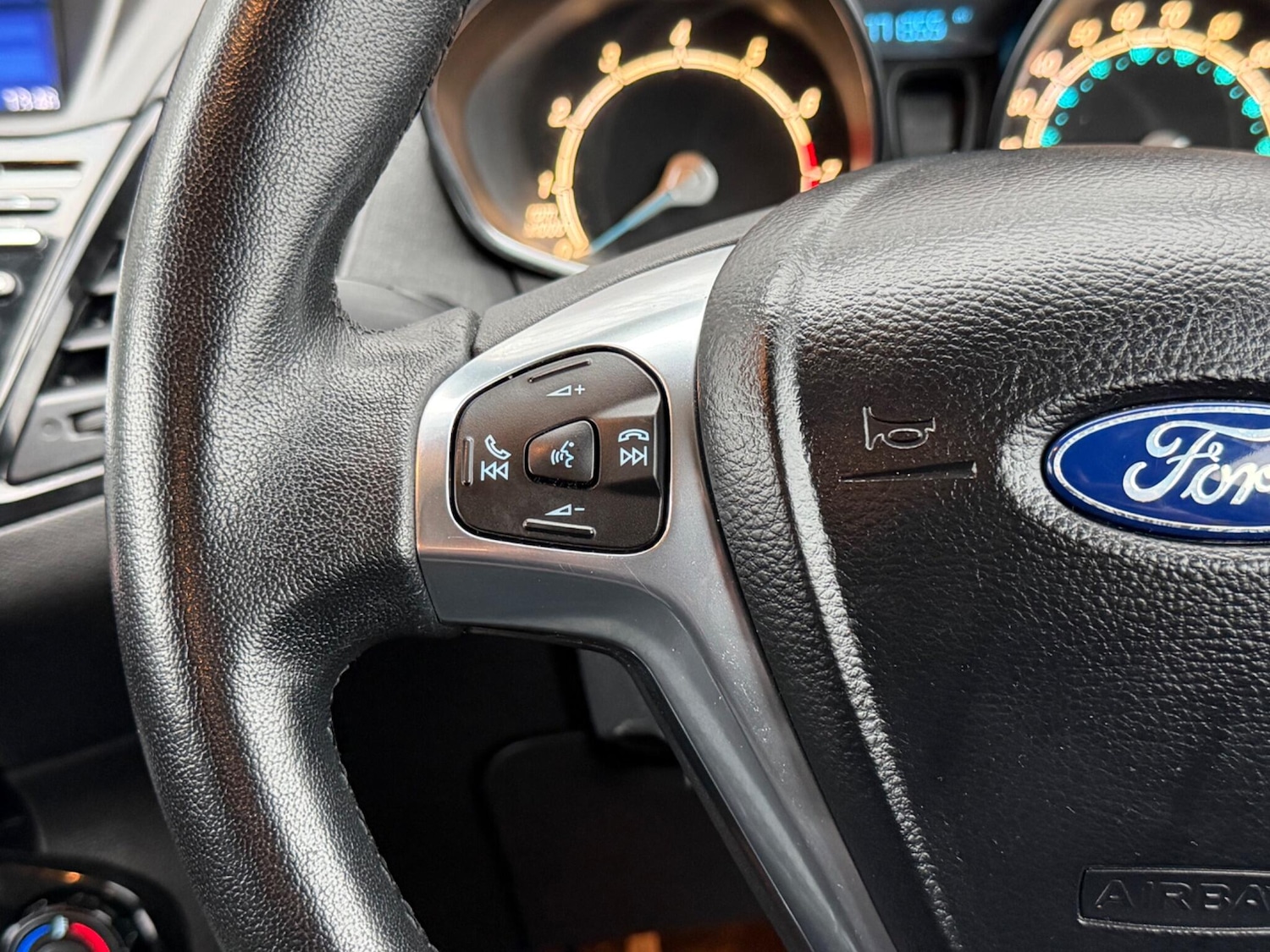 Used Ford Fiesta 2014 for sale - 77457454: Photo 29